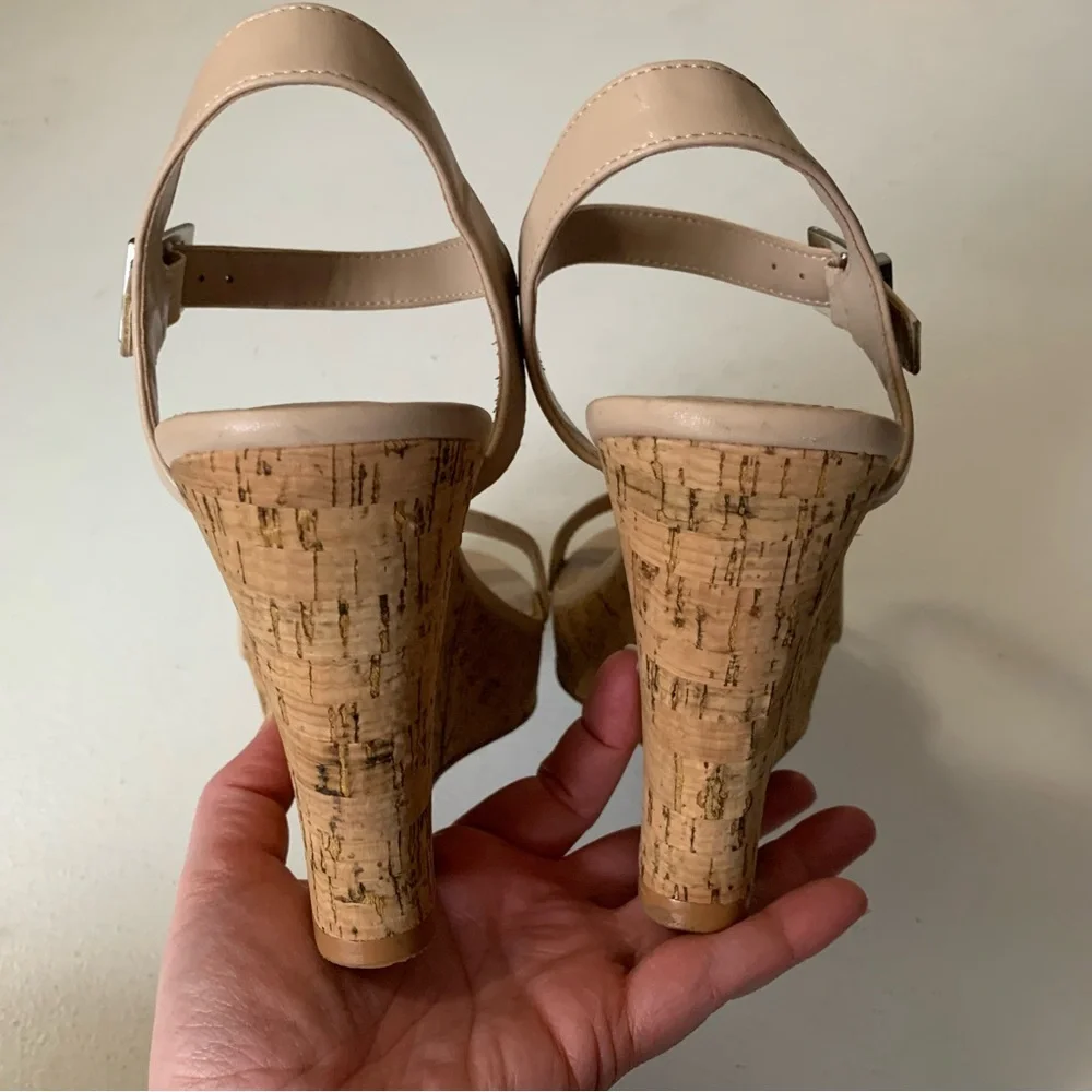 Charles by Charles David Beige Lindy Cork Wedge Platform Sandals Size 11